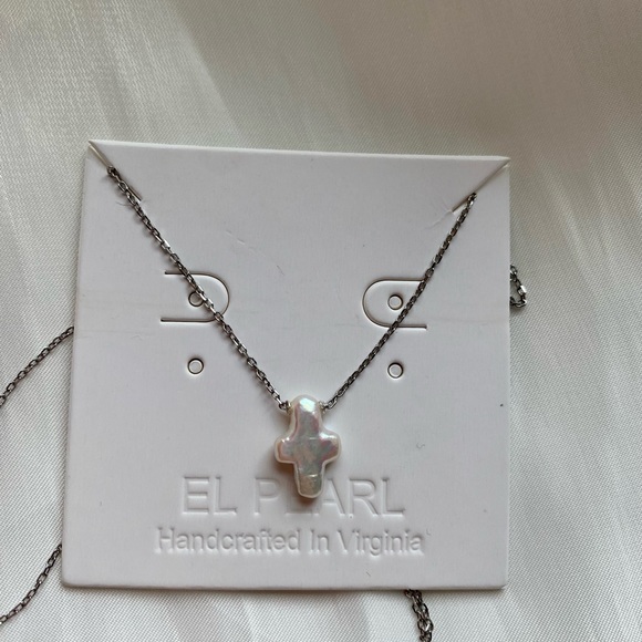 Fresh water pearl choker cross shape pearl - Picture 3 of 4